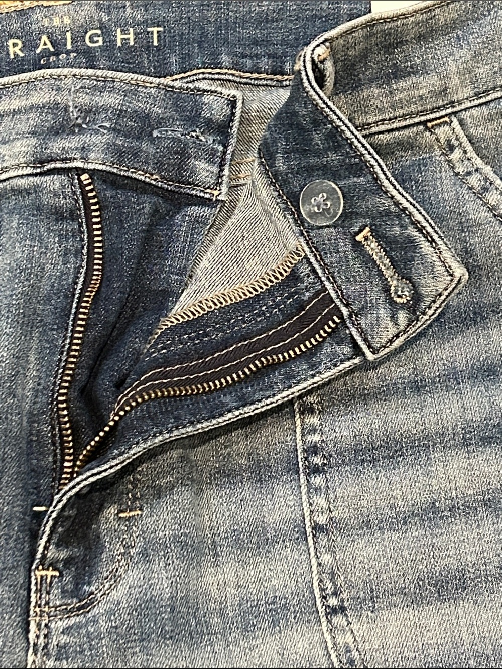 WHBM The Everyday Soft High Rise Straight Crop Jean size 12 Patch Pockets FLAW - Picture 16 of 16